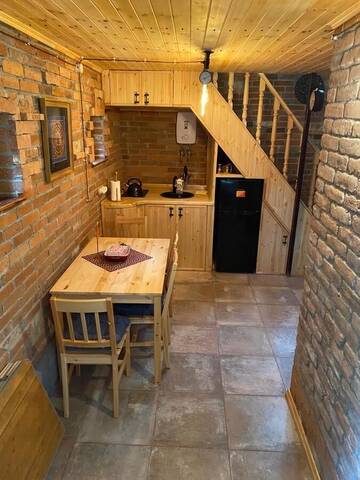 Фото номера Двухместный номер Делюкс с 1 кроватью Хостелы Paro Heritage House г. Бюракан 8