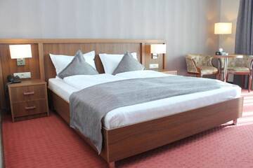 Фото номера Двухместный номер Делюкс с 1 кроватью и видом на Арарат Отель Amberd Hotel г. Бюракан 9