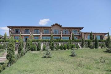 Фото номера Двухместный номер Делюкс с 1 кроватью и видом на Арарат Отель Amberd Hotel г. Бюракан 27