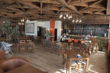 Фотографии Отель Amberd Hotel г. Бюракан (Армения) №3 Фото Отель Amberd Hotel г. Бюракан 3